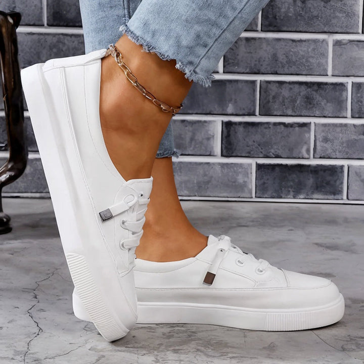 Alexa | Women's Low-Top Orthopaedic Sneakers 