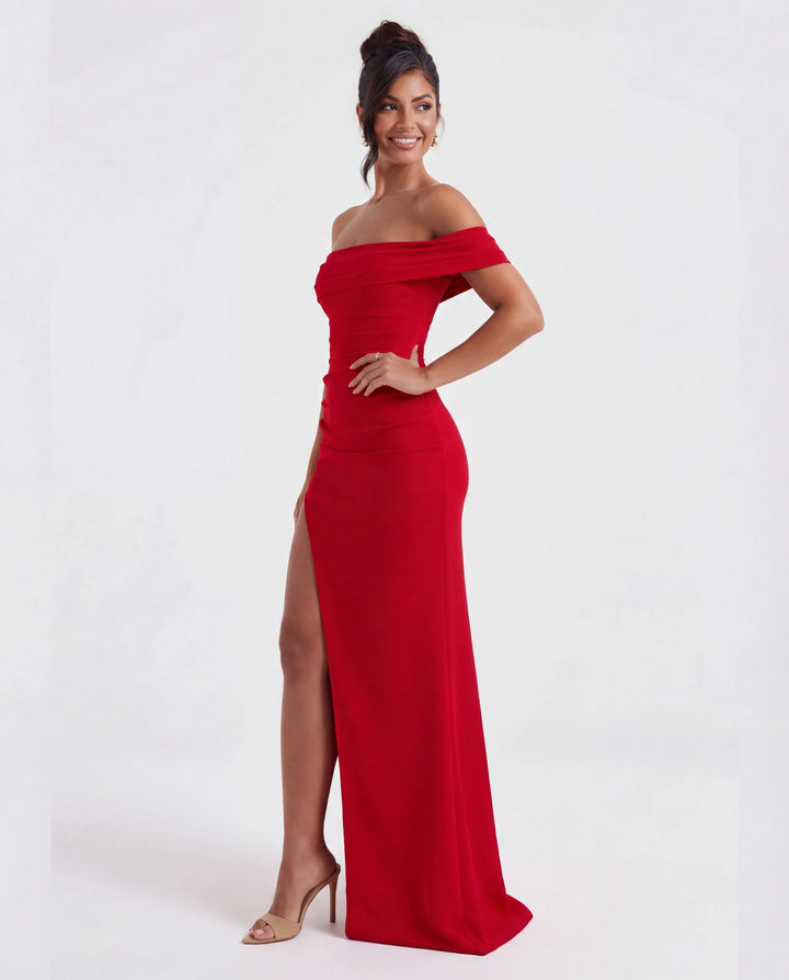 Off-shoulder bodycon maxi dress in light pink with structured fit and side slit